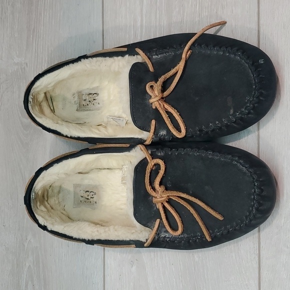 Ugg Australia Women 5612 Suede Loafer Slip on shoes slippers sz 9 - Picture 3 of 14